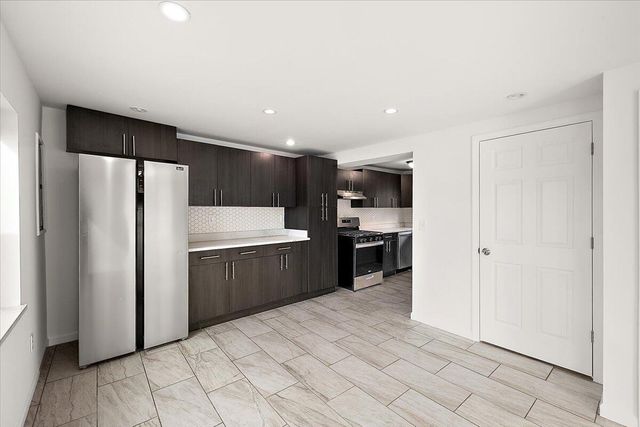 3545 Union Lake Road, Commerce Twp, MI 48382