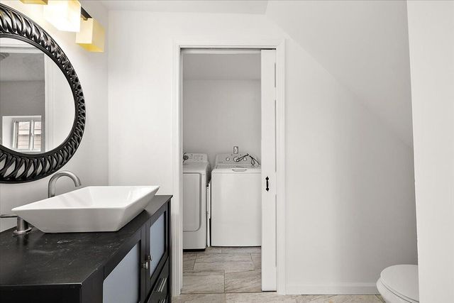 3545 Union Lake Road, Commerce Twp, MI 48382