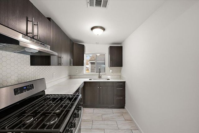 3545 Union Lake Road, Commerce Twp, MI 48382