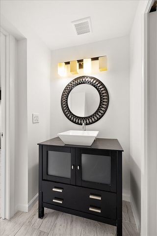 3545 Union Lake Road, Commerce Twp, MI 48382