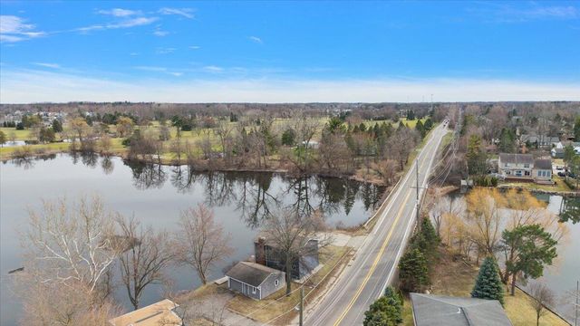 3545 Union Lake Road, Commerce Twp, MI 48382