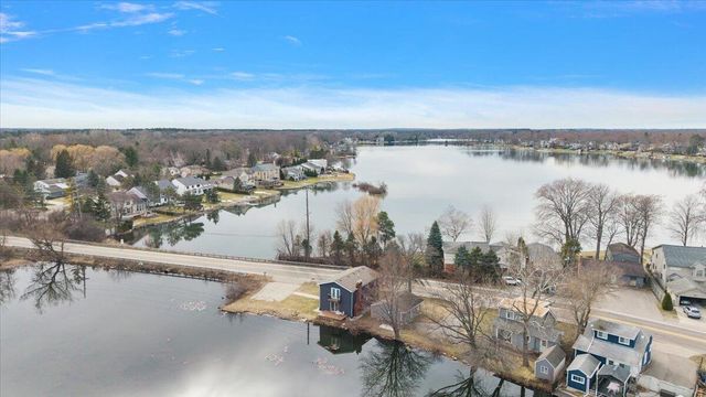 3545 Union Lake Road, Commerce Twp, MI 48382