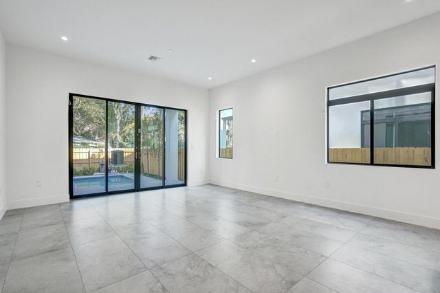 604 SW 7th Avenue, Fort Lauderdale, FL 33315