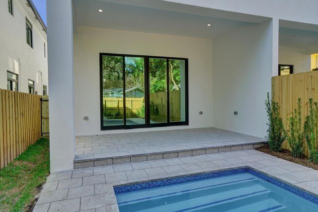 604 SW 7th Avenue, Fort Lauderdale, FL 33315