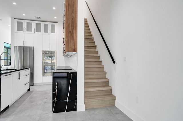 604 SW 7th Avenue, Fort Lauderdale, FL 33315