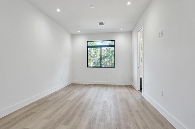 604 SW 7th Avenue, Fort Lauderdale, FL 33315