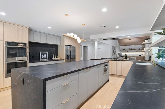 20225 Allentown Drive, Woodland Hills, CA 91364