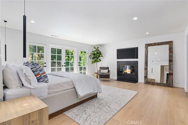 20225 Allentown Drive, Woodland Hills, CA 91364