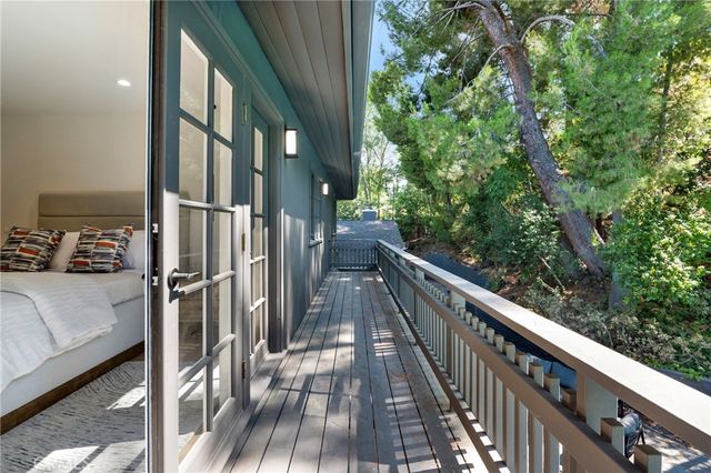 20225 Allentown Drive, Woodland Hills, CA 91364