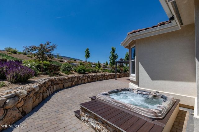13330 W Saddlebow Drive, Reno, NV 89511
