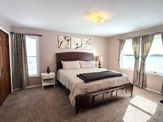 15290 Canary Drive, Grand Haven City, MI 49417