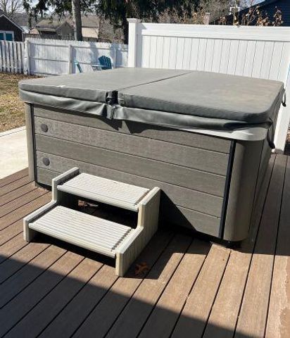 15290 Canary Drive, Grand Haven City, MI 49417