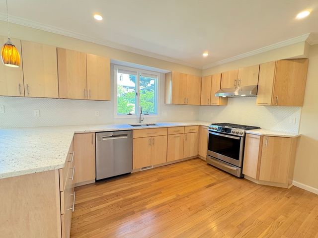 298 Adams St -, Newton, MA 02458
