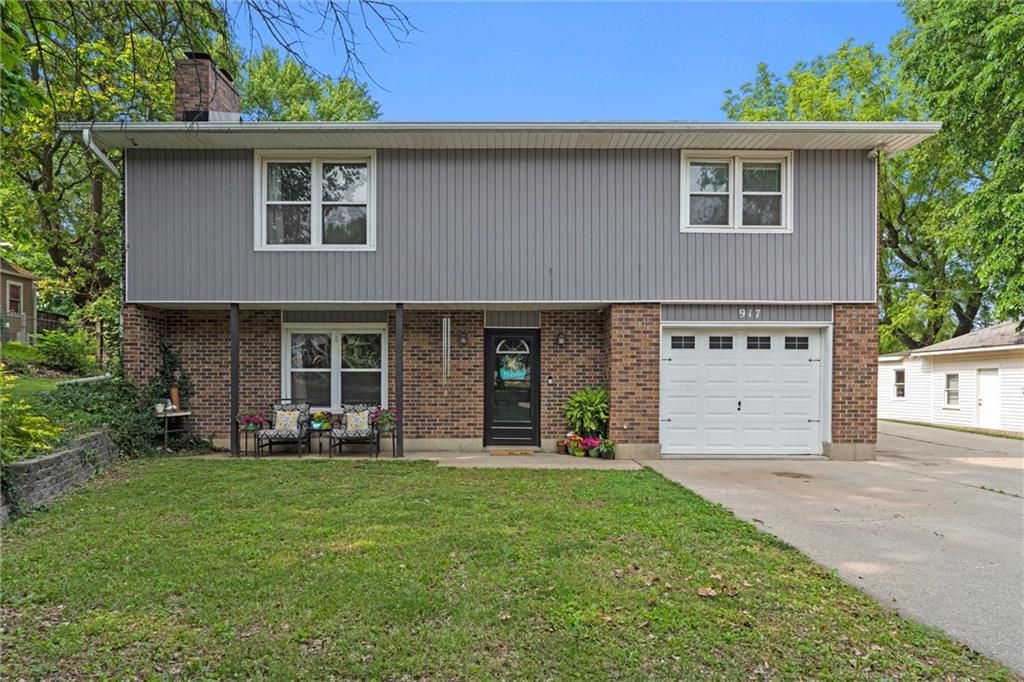 917 L Street, Atchison, KS 66002 — exterior