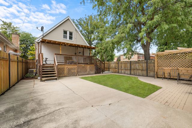 2001 S 19th Avenue, Broadview, IL 60155