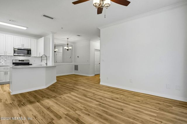 13810 SUTTON PARK Drive N 723, Jacksonville, FL 32224
