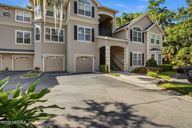 13810 SUTTON PARK Drive N 723, Jacksonville, FL 32224