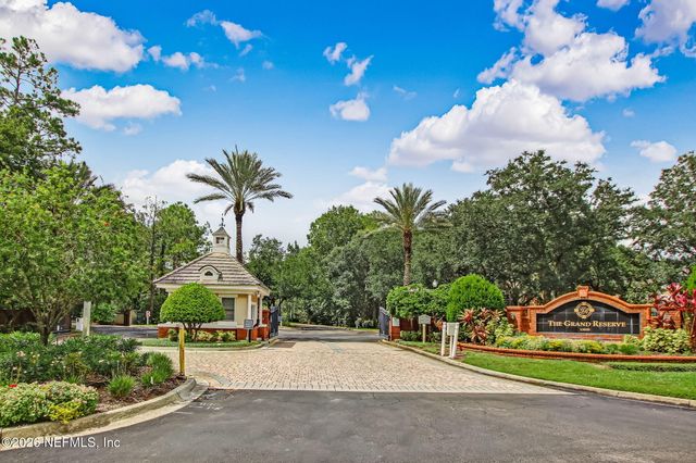 13810 SUTTON PARK Drive N 723, Jacksonville, FL 32224