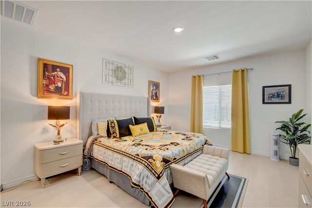 2772 Song Point Avenue, Las Vegas, NV 89121