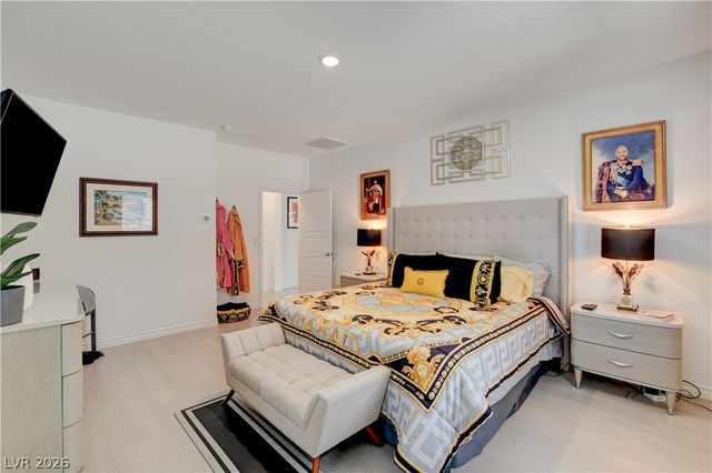 2772 Song Point Avenue, Las Vegas, NV 89121
