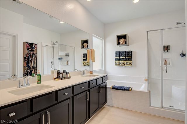 2772 Song Point Avenue, Las Vegas, NV 89121