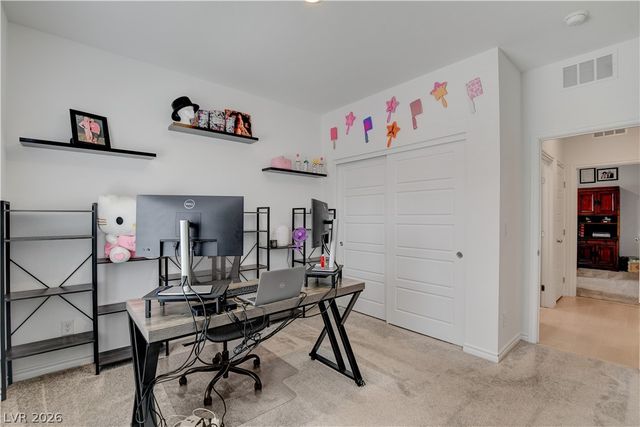 2772 Song Point Avenue, Las Vegas, NV 89121