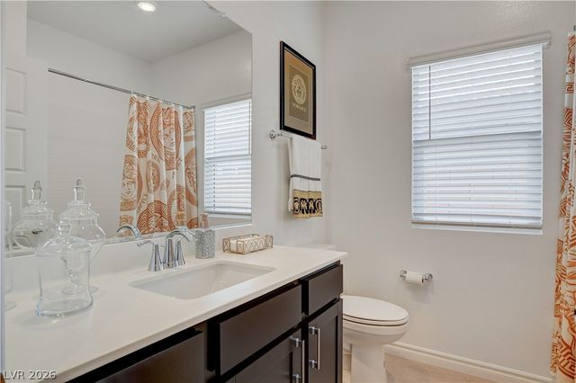 2772 Song Point Avenue, Las Vegas, NV 89121