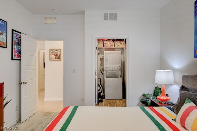 2772 Song Point Avenue, Las Vegas, NV 89121