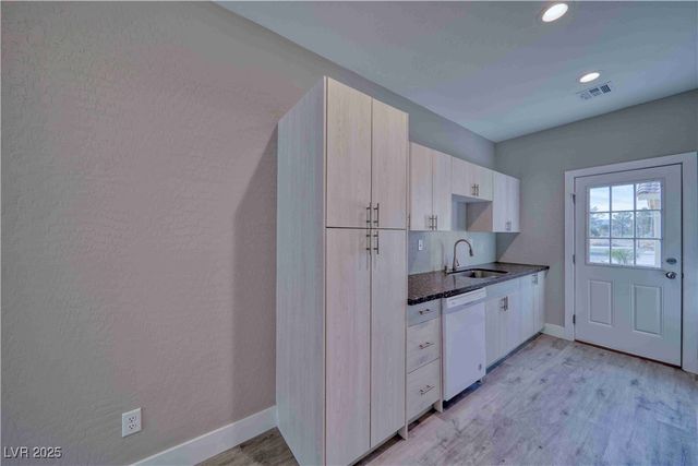 610 San Lorenzo Street, Pahrump, NV 89048