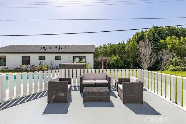 5805 Bucknell Avenue, Valley Village, CA 91607