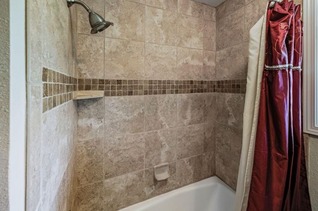 3015 Marigold Lane, Medford, OR 97504