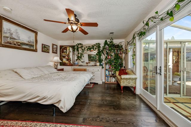 3015 Marigold Lane, Medford, OR 97504