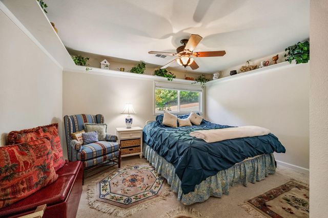 3015 Marigold Lane, Medford, OR 97504