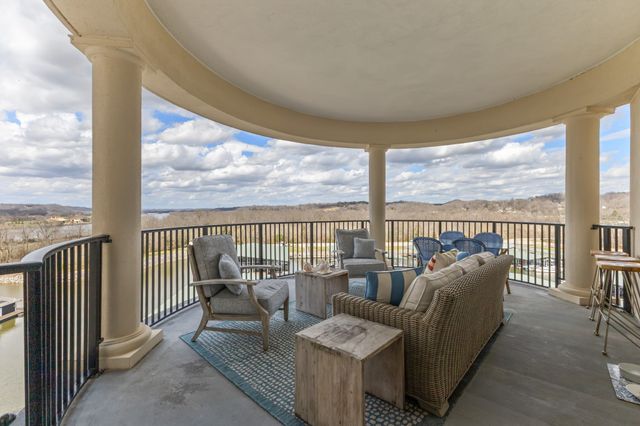400 Warioto Way Apt 706, Ashland City, TN 37015