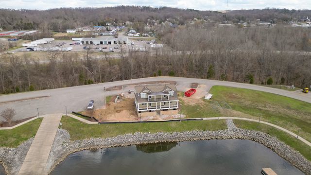 400 Warioto Way Apt 706, Ashland City, TN 37015