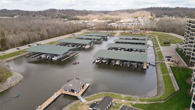 400 Warioto Way Apt 706, Ashland City, TN 37015