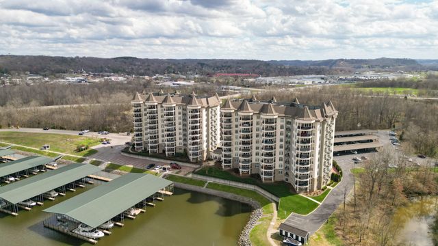 400 Warioto Way Apt 706, Ashland City, TN 37015