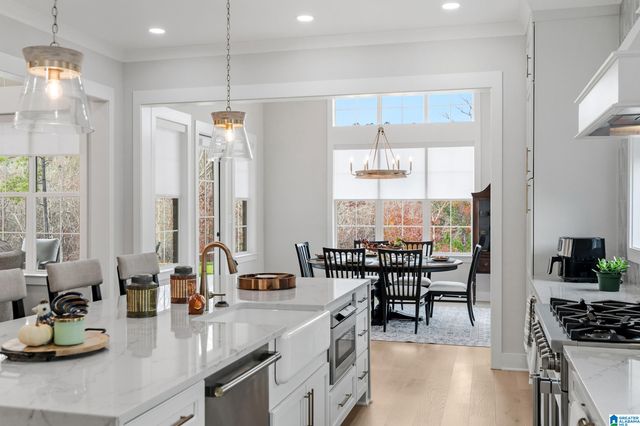 304 TIMBERVIEW TRAIL, Chelsea, AL 35043