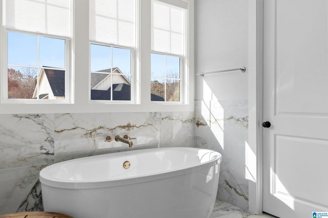 304 TIMBERVIEW TRAIL, Chelsea, AL 35043