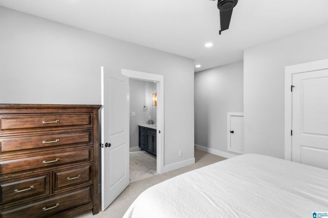 304 TIMBERVIEW TRAIL, Chelsea, AL 35043