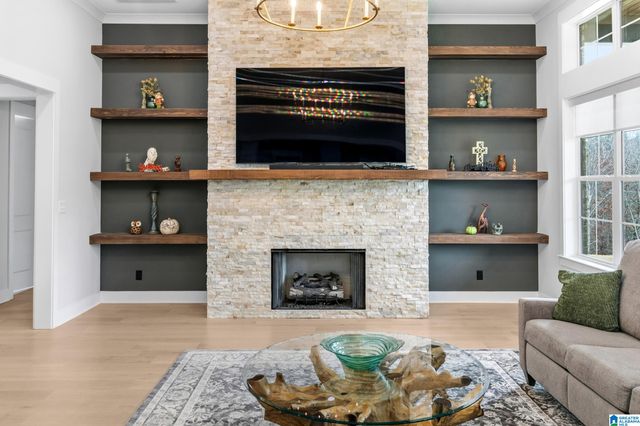 304 TIMBERVIEW TRAIL, Chelsea, AL 35043