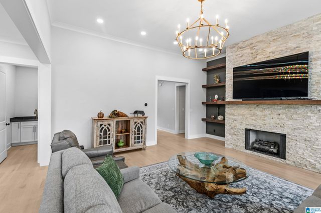 304 TIMBERVIEW TRAIL, Chelsea, AL 35043