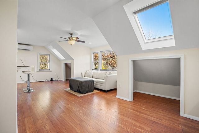 8 Quaker Cir, Pembroke, MA 02359