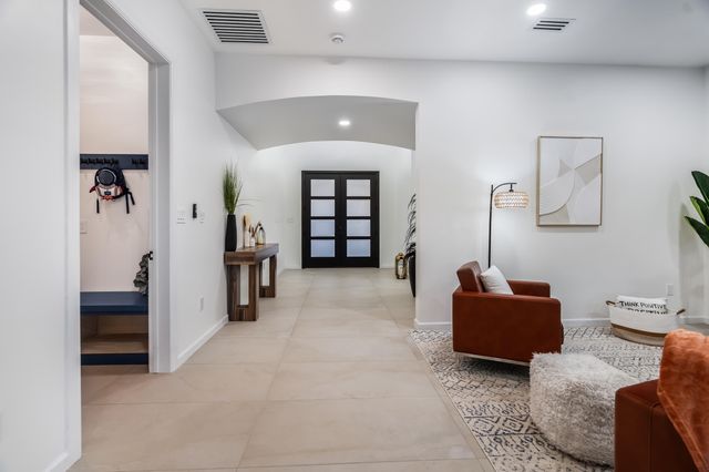 1709 Twenty-Second Avenue SE, Rio Rancho, NM 87124