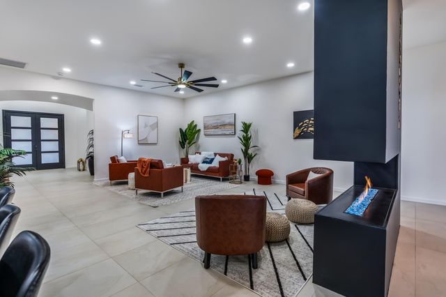 1709 Twenty-Second Avenue SE, Rio Rancho, NM 87124
