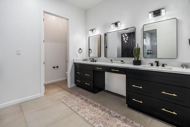 1709 Twenty-Second Avenue SE, Rio Rancho, NM 87124