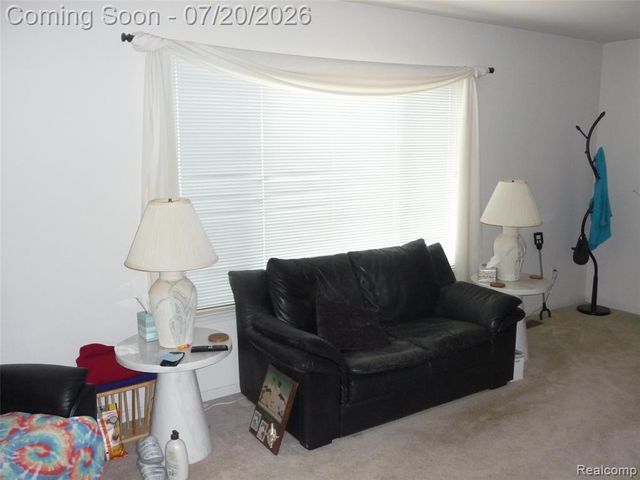217 Stephanie Drive, Westland, MI 48186