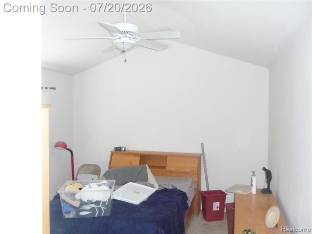 217 Stephanie Drive, Westland, MI 48186