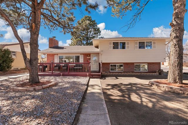 2122 Snyder Avenue, Colorado Springs, CO 80909