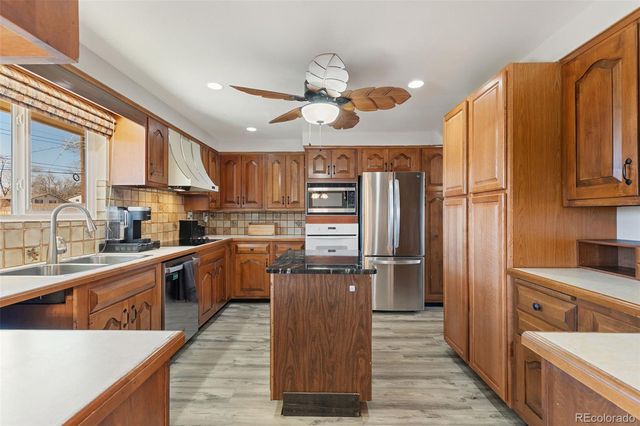 2122 Snyder Avenue, Colorado Springs, CO 80909